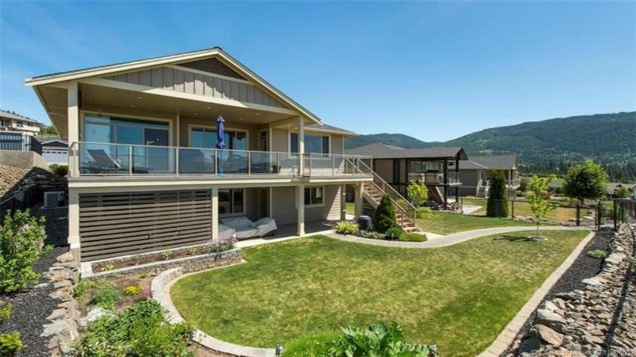 Vernon Home With True Okanagan Lifestyle Exterior photo